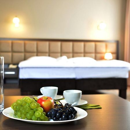 Dwor Spalice Spa Residence & Restaurant Lawendowa Restauracja Olesnica  Bilik gambar